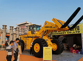 крупнейший в мире погрузчик, представленный в Китае (Nanan) Shuitou International Stone Fair